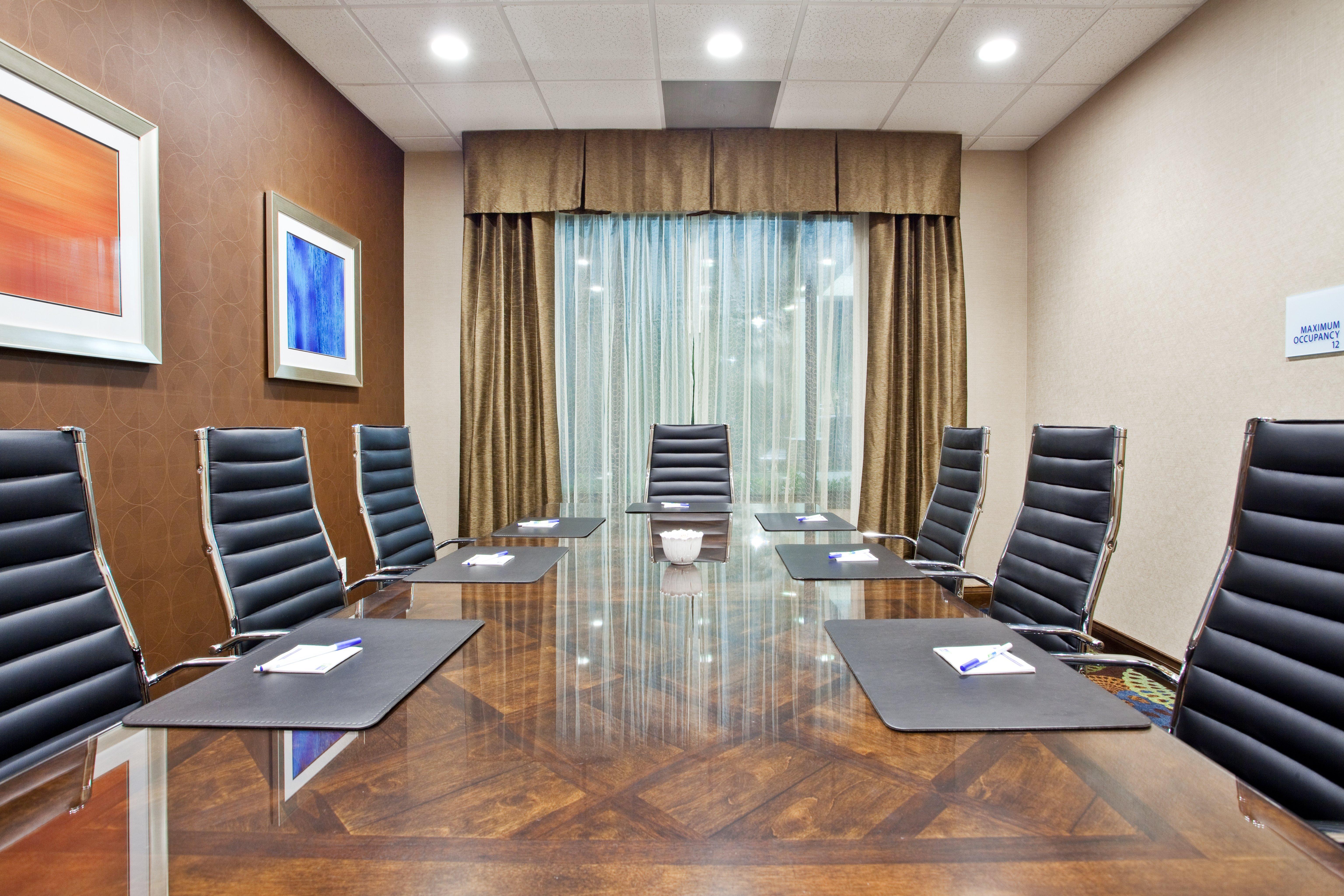 Holiday Inn Express & Suites Buford Ne - Lake Lanier By Ihg Zewnętrze zdjęcie